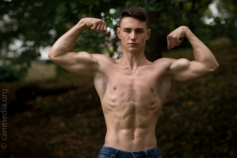Muscle Guy Flexing